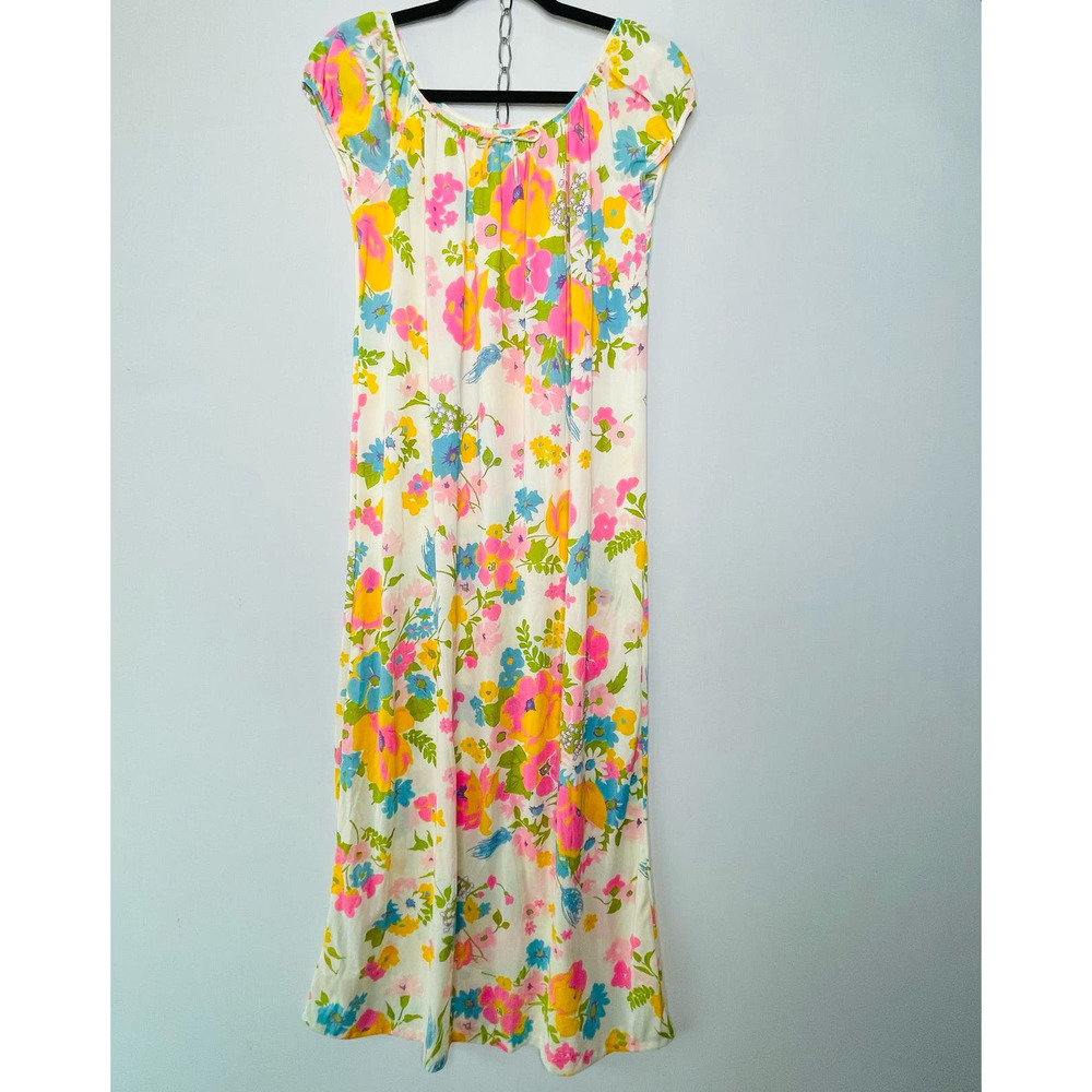 Vintage 60s Berkliff Bright Floral Cap Sleeve Night Gown USA Size S
